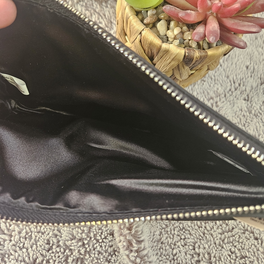 NWT Victoria's Secret 2013 Limited Edition Black Sequin Double Zip Clutch - Picture 6 of 9
